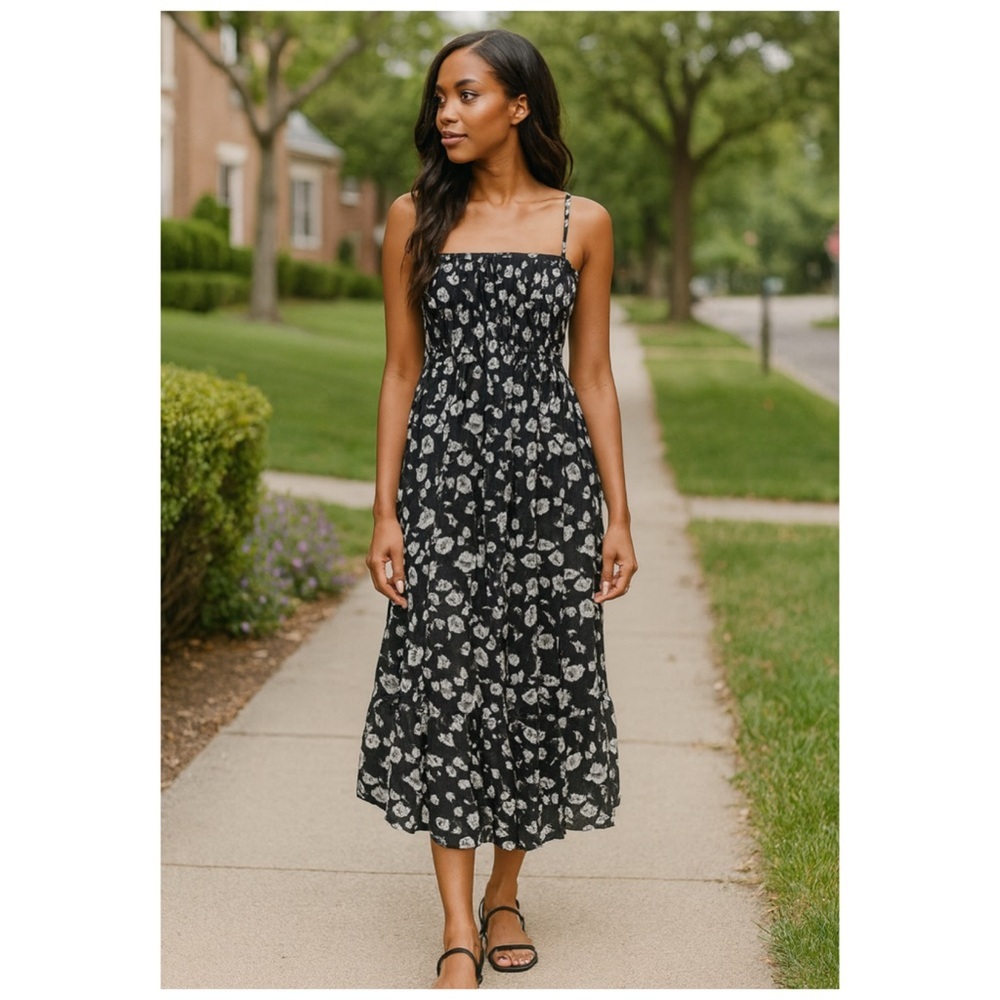 Kimchi Blue Urban Outfitters Black Floral Open Back Tiered Midi Dress S